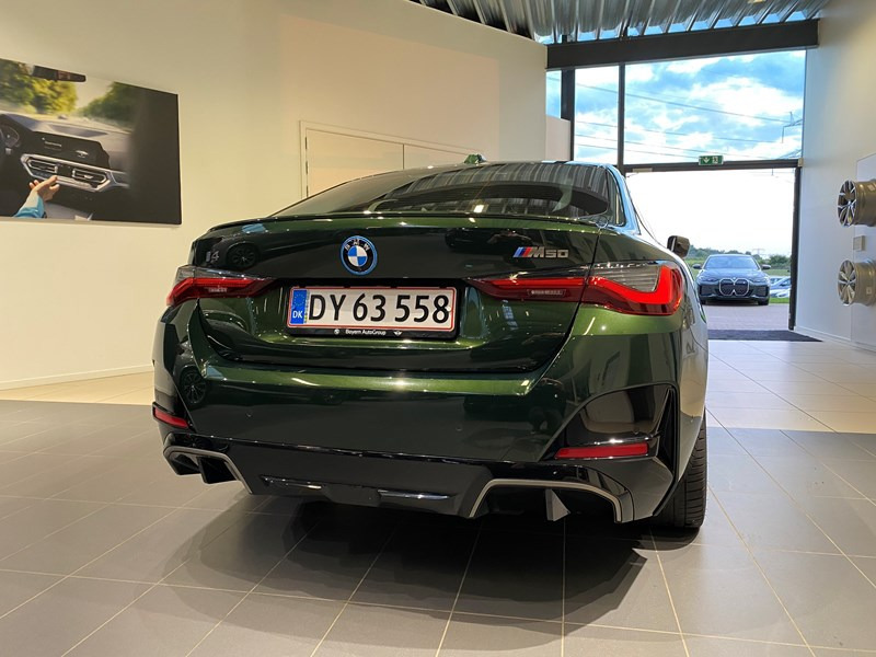 undefined BMW i4 fra 2024