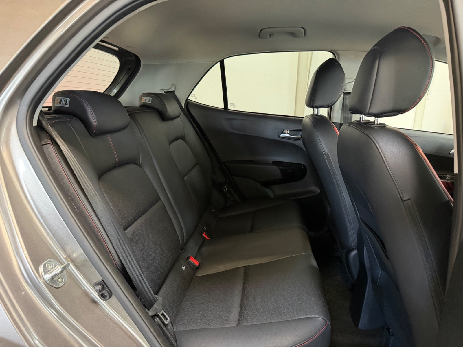 Grå Kia Picanto fra 2018