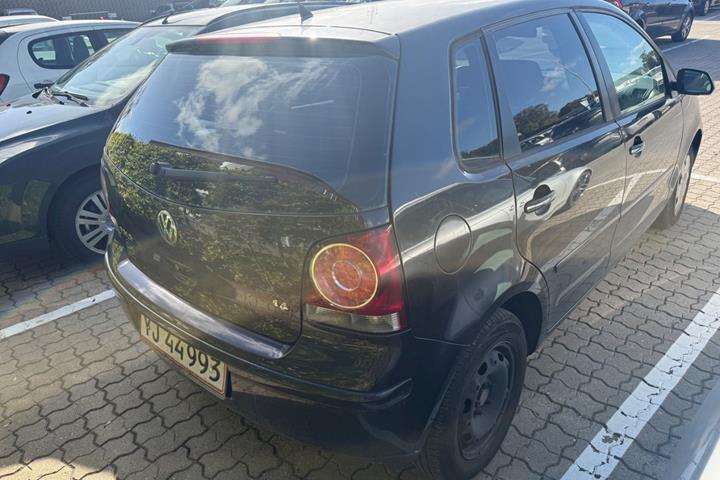 Sort VW Polo fra 2006