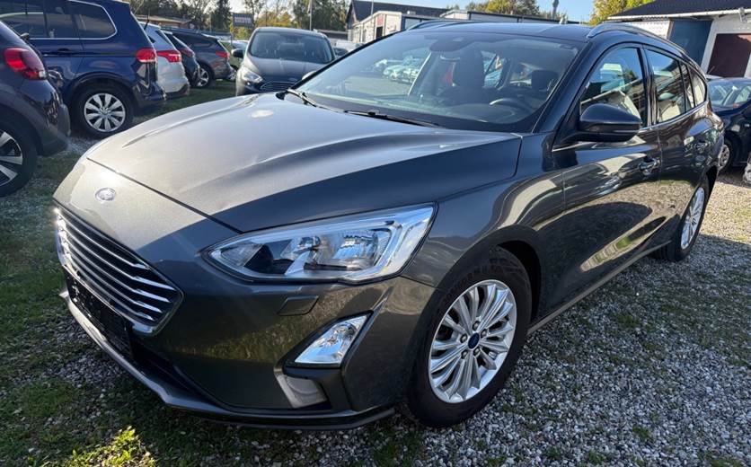Ford Focus 1,0 EcoBoost Titanium Business stc.