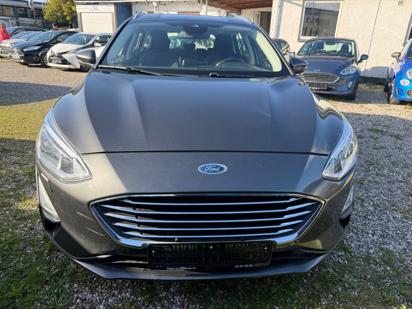 Grå Ford Focus fra 2019