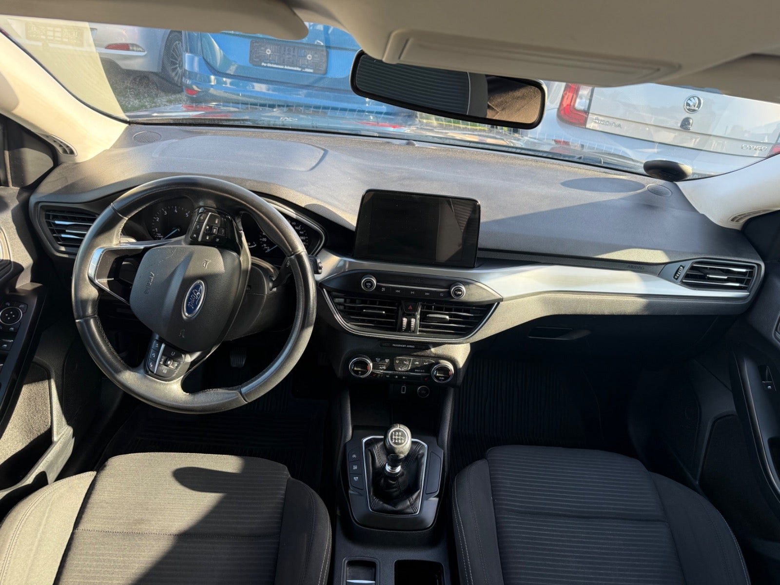 Grå Ford Focus fra 2019