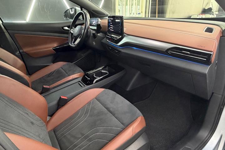 Brun VW ID.4 fra 2021