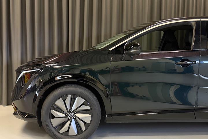 Grøn Nissan Ariya fra 2026