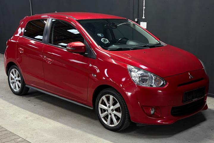 undefined Mitsubishi Space Star fra 2015
