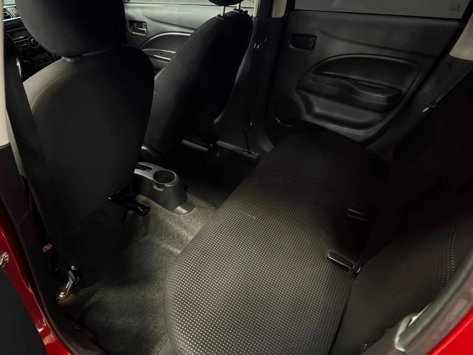 undefined Mitsubishi Space Star fra 2015