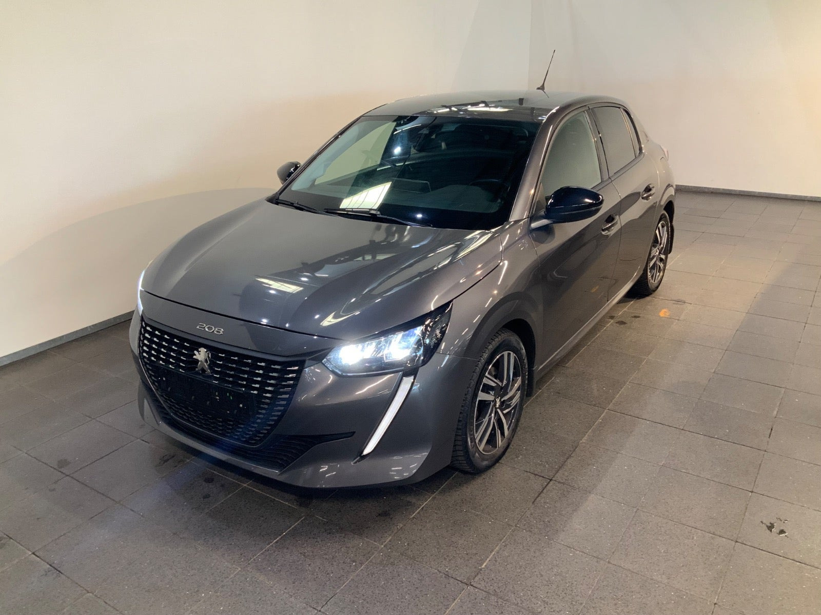 Peugeot 208 1,2 PureTech 100 Allure