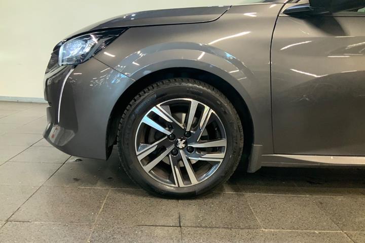 Grå Peugeot 208 fra 2023