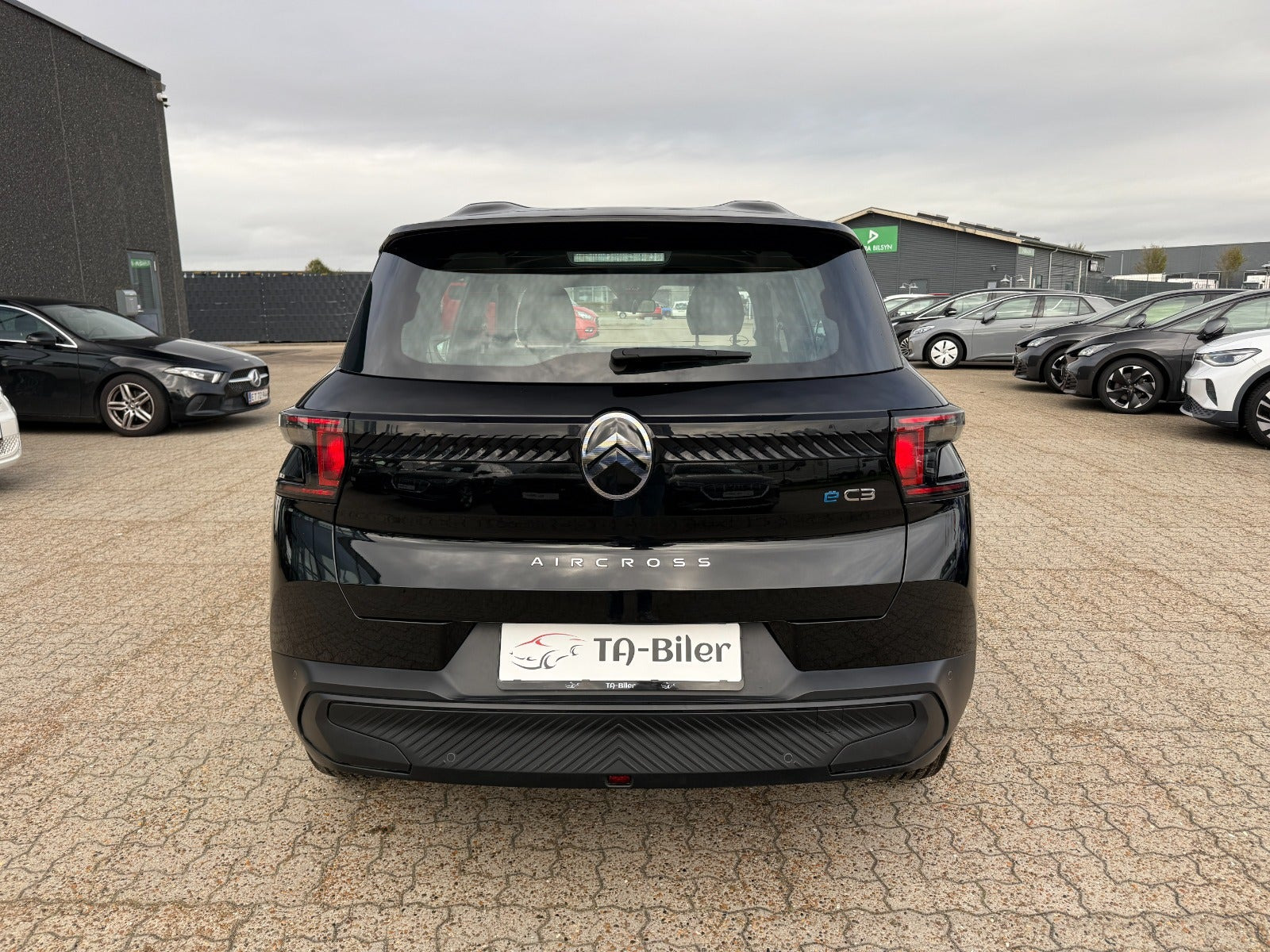 Sort Citroën e-C3 Aircross fra 2025