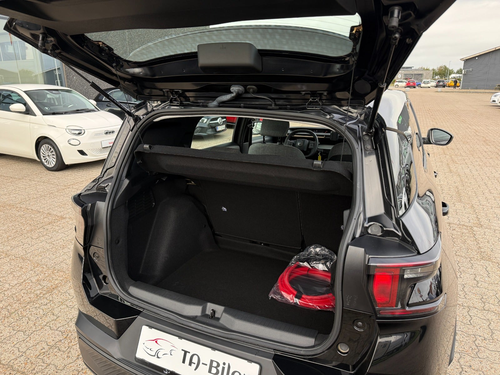 Sort Citroën e-C3 Aircross fra 2025