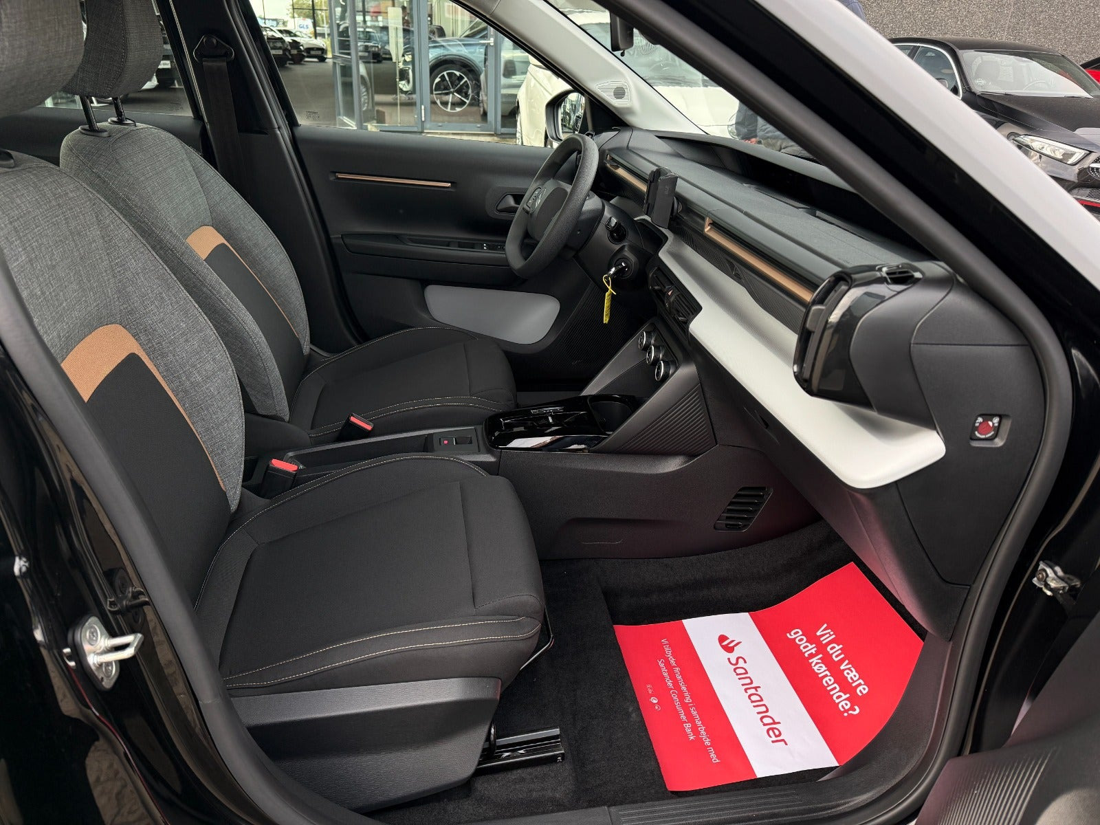 Sort Citroën e-C3 Aircross fra 2025