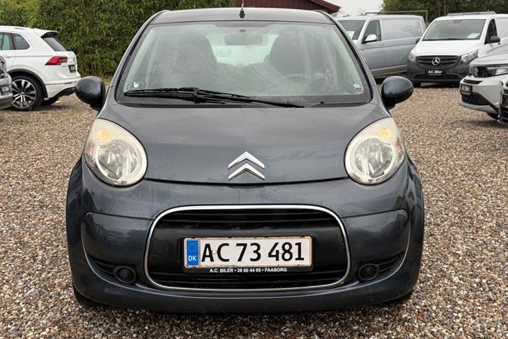 Grå Citroën C1 fra 2009