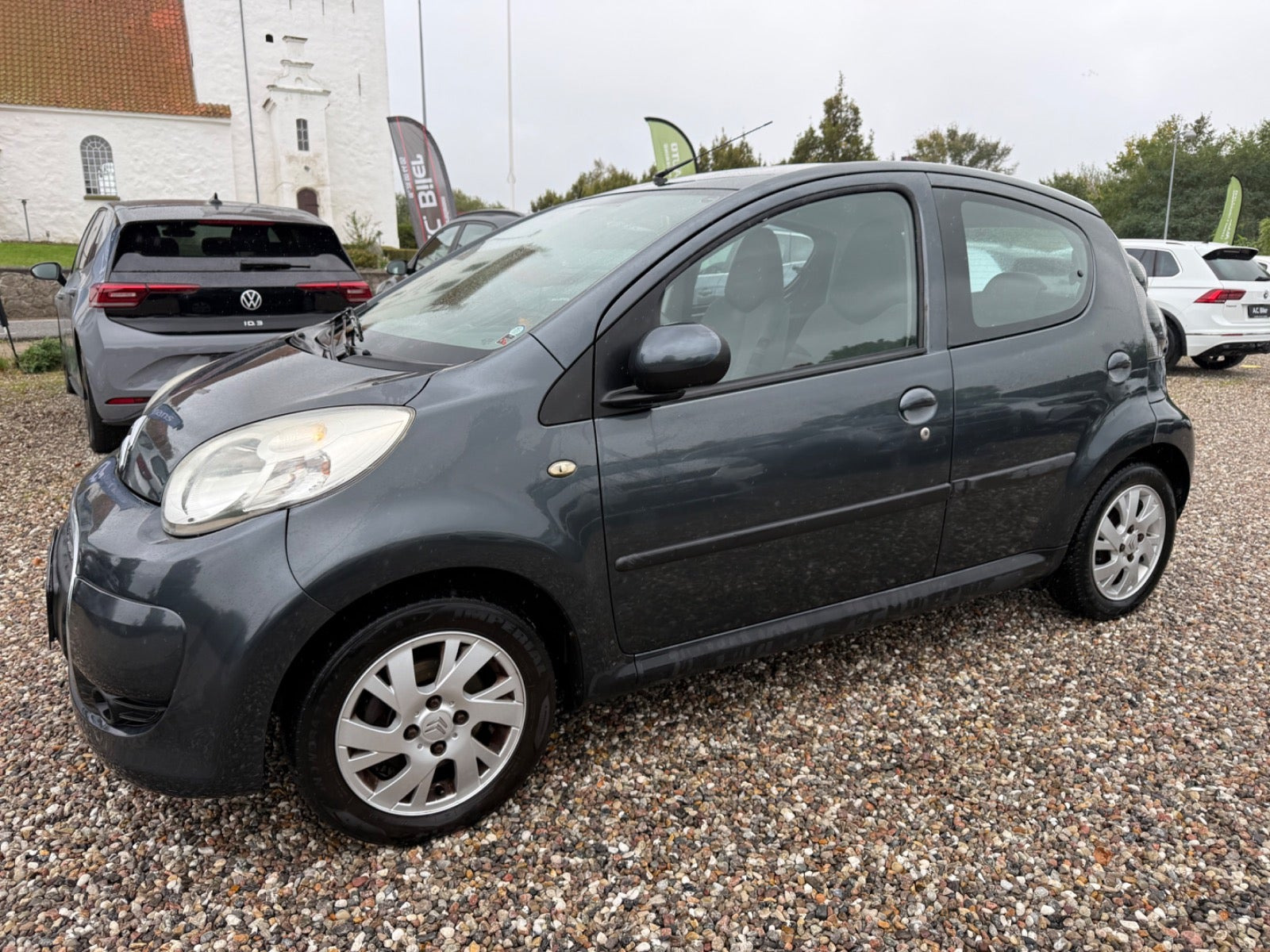 Grå Citroën C1 fra 2009
