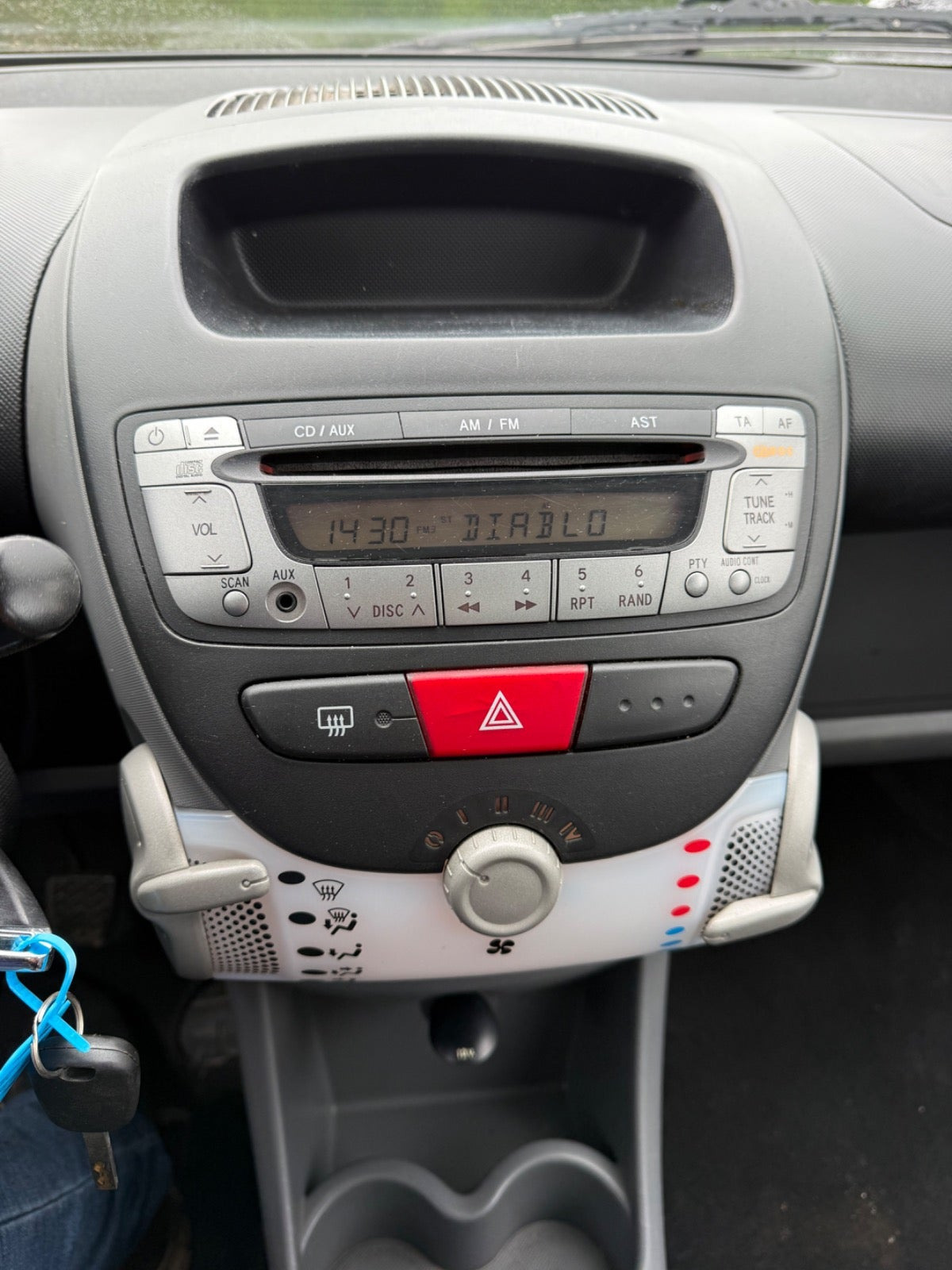 Grå Citroën C1 fra 2009