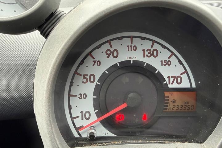 Grå Citroën C1 fra 2009