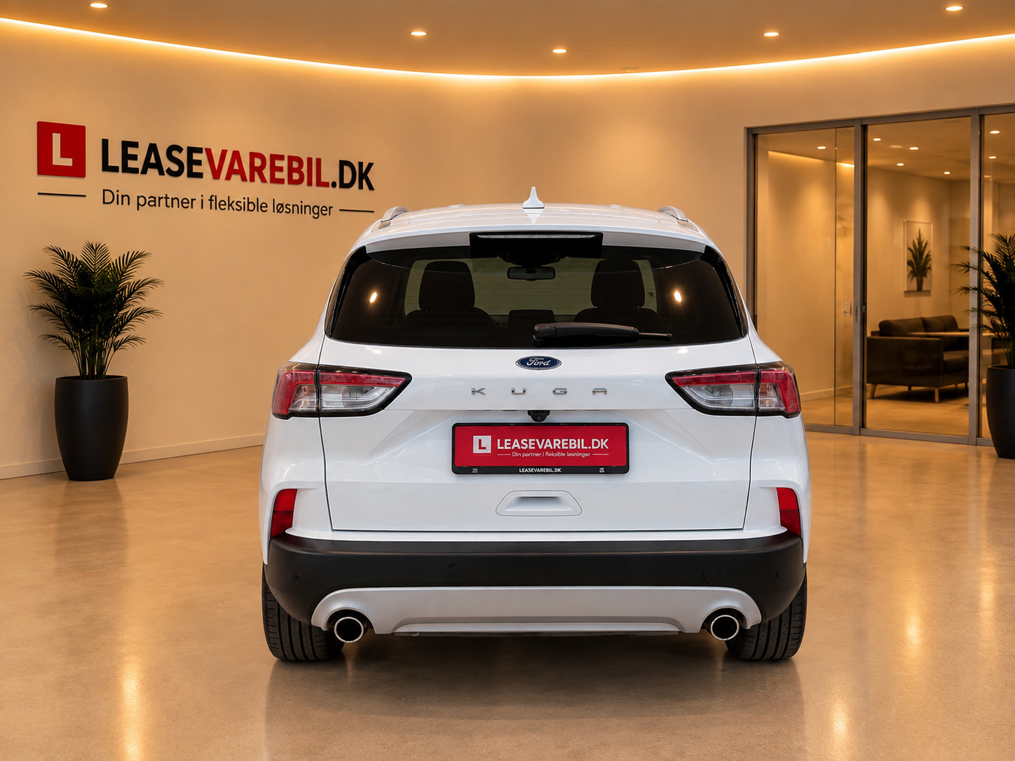 Hvid Ford Kuga fra 2022