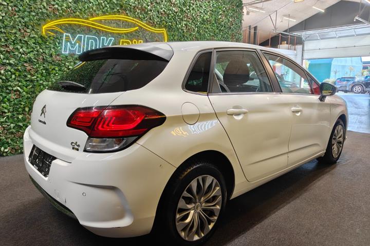 undefined Citroën C4 fra 2017