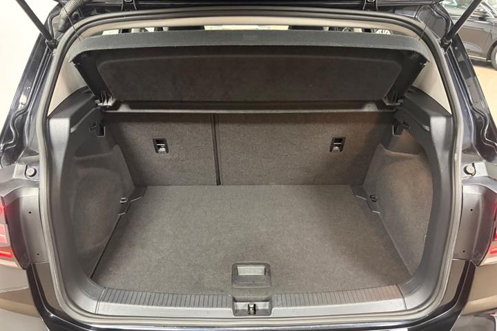 Sort VW T-Cross fra 2020