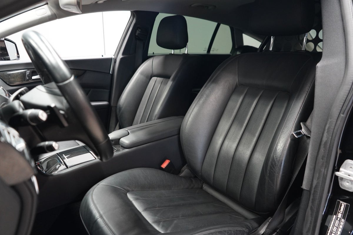 Sort Mercedes CLS350 fra 2013