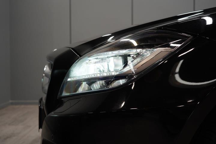 Sort Mercedes CLS350 fra 2013