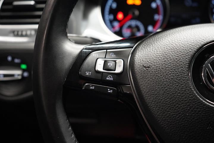 Sort VW Golf VII fra 2018