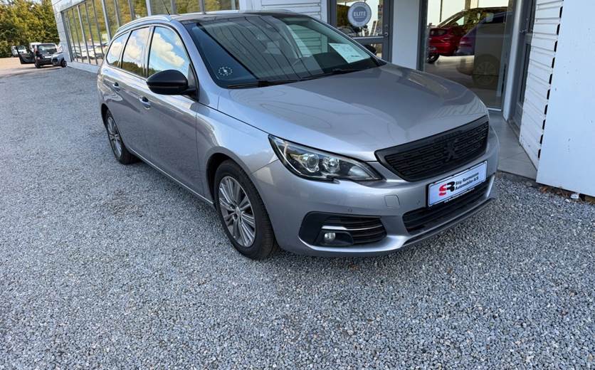 Peugeot 308 1,6 BlueHDi 120 Allure Sky SW
