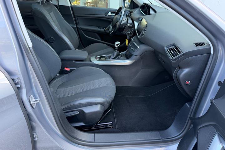 undefined Peugeot 308 fra 2018