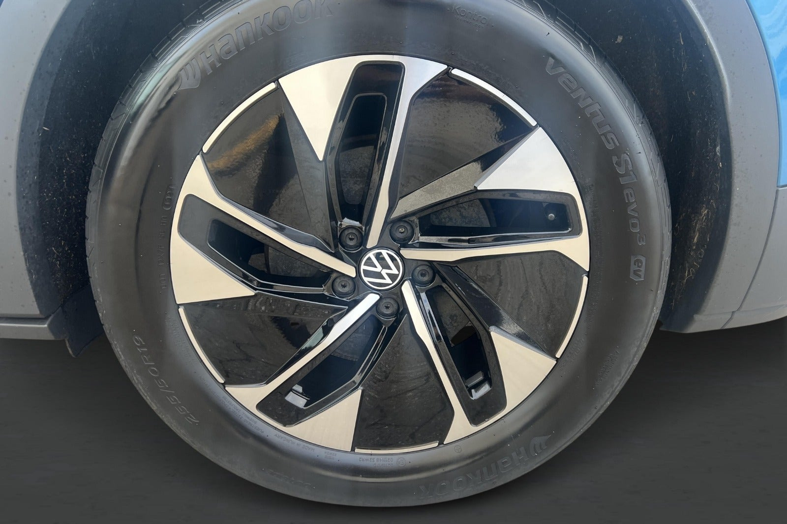 Blå VW ID.4 fra 2024