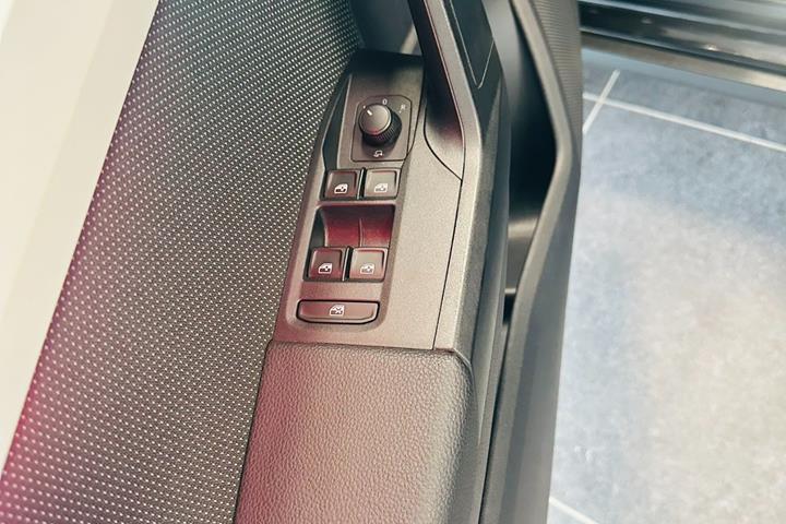 Sort Seat Arona fra 2019