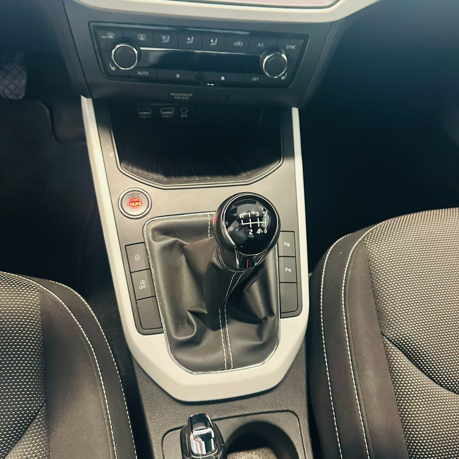 Sort Seat Arona fra 2019