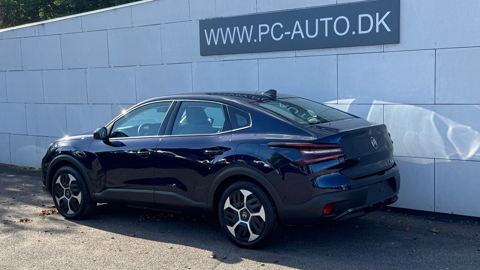 Blå Citroën ë-C4 fra 2025