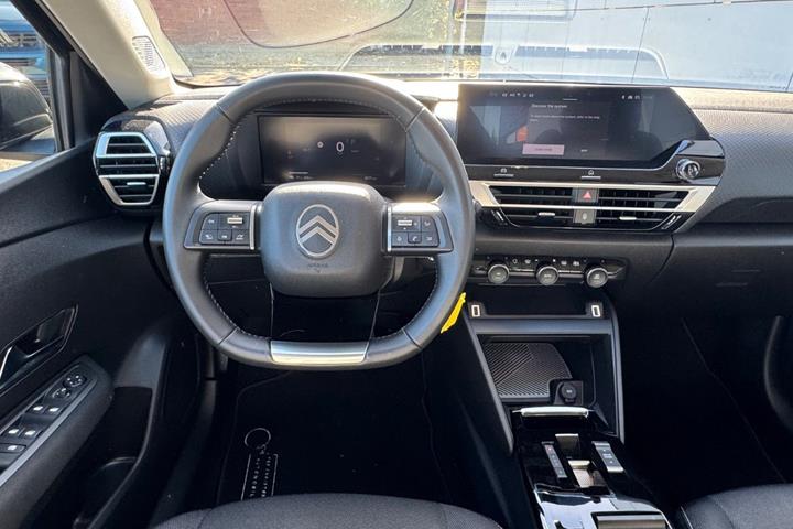 Blå Citroën ë-C4 fra 2025