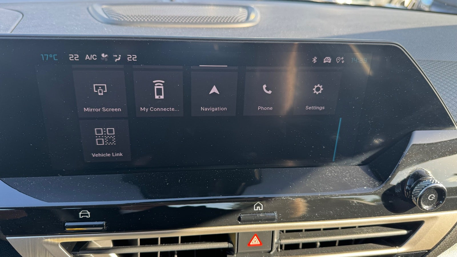 Blå Citroën ë-C4 fra 2025