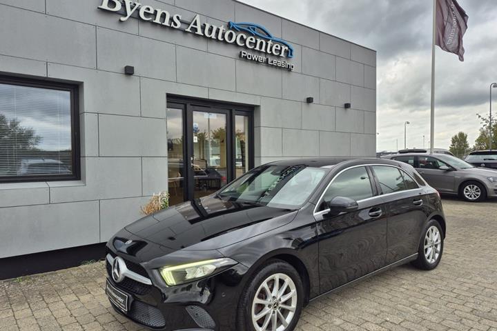 Sort Mercedes A250 e fra 2020