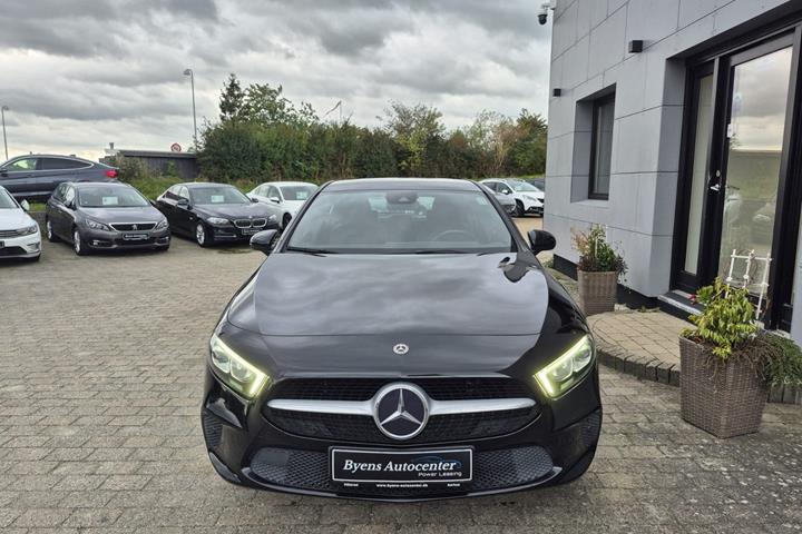 Sort Mercedes A250 e fra 2020