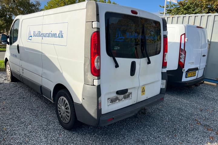Hvid Renault Trafic T29 fra 2011
