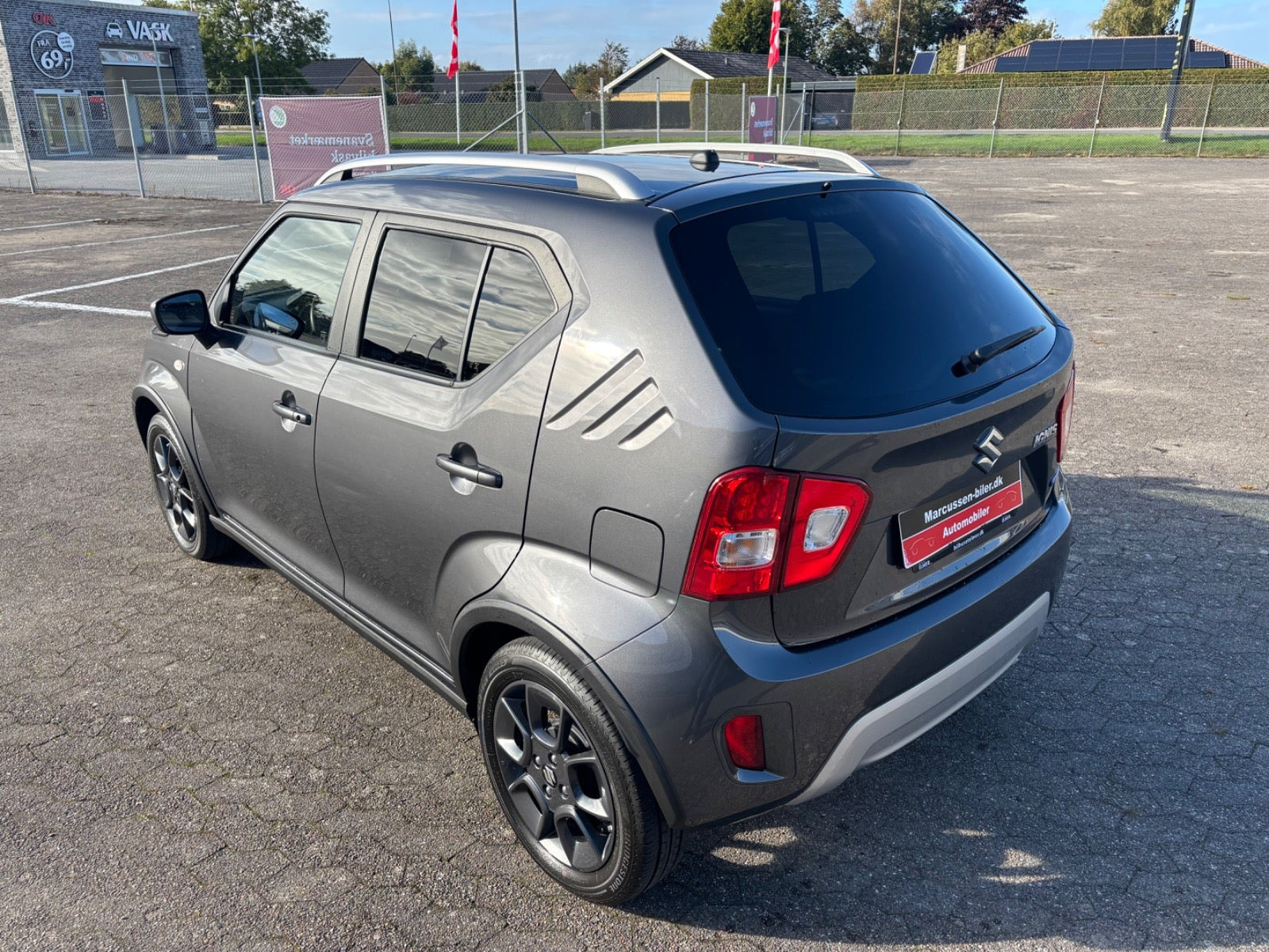 Grå Suzuki Ignis fra 2020