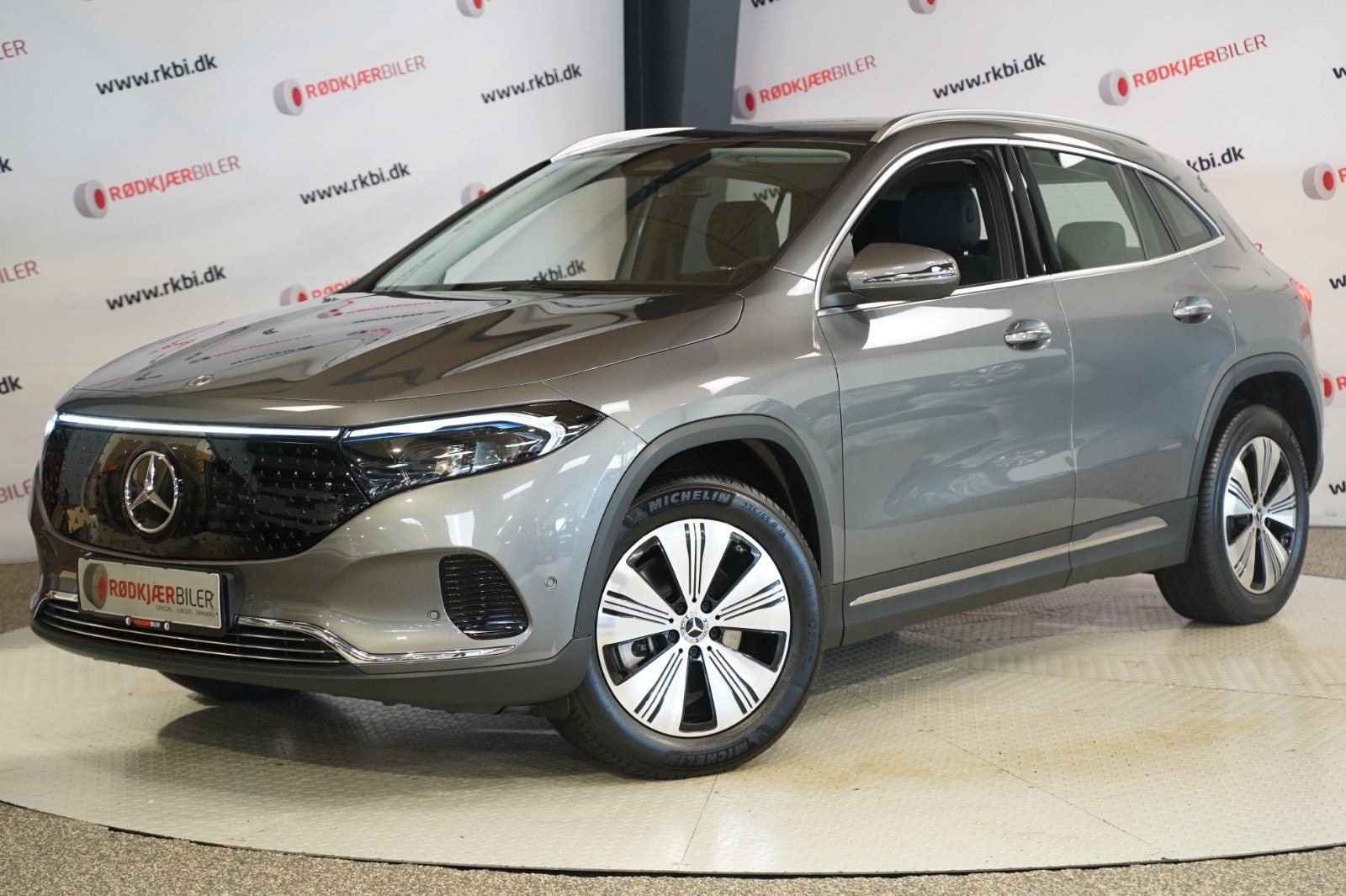 Mercedes EQB250+ Progressive Advance Plus
