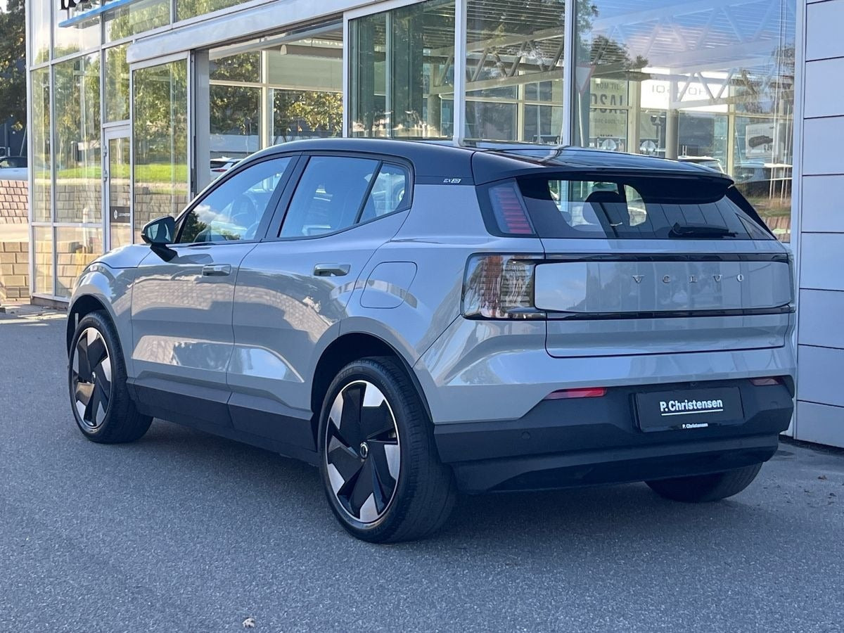 Grå Volvo EX30 fra 2024