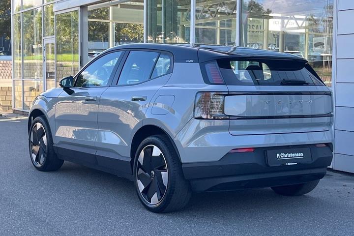 Grå Volvo EX30 fra 2024