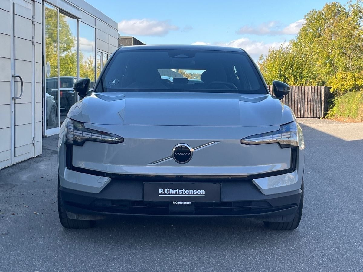 Grå Volvo EX30 fra 2024