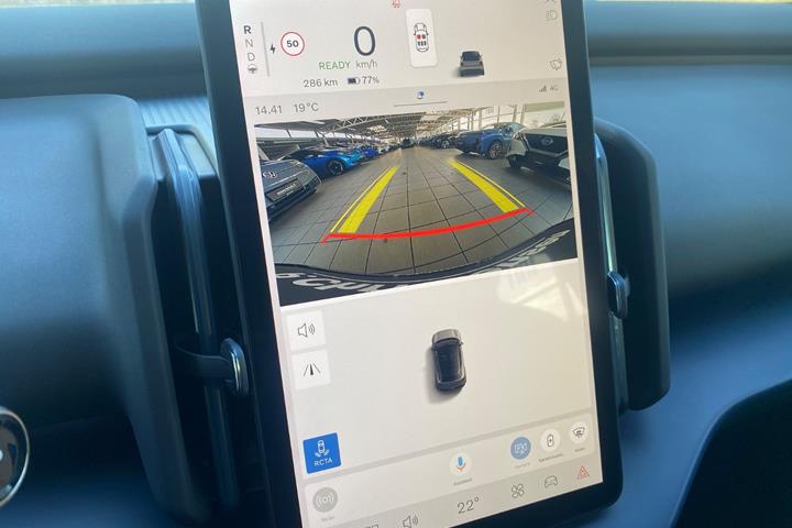 Grå Volvo EX30 fra 2024