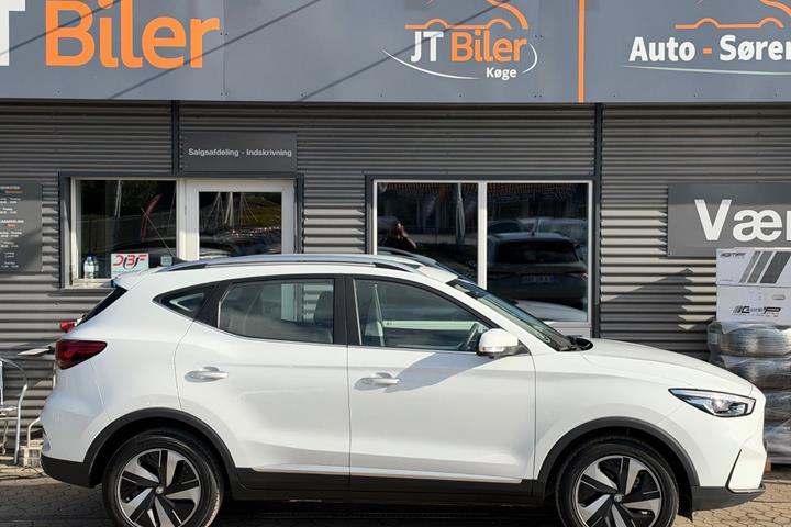 Hvid MG ZS fra 2024