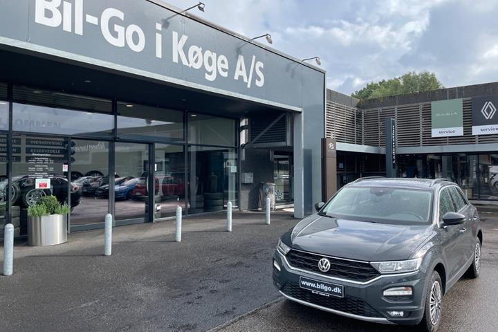 Grå VW T-Roc fra 2019