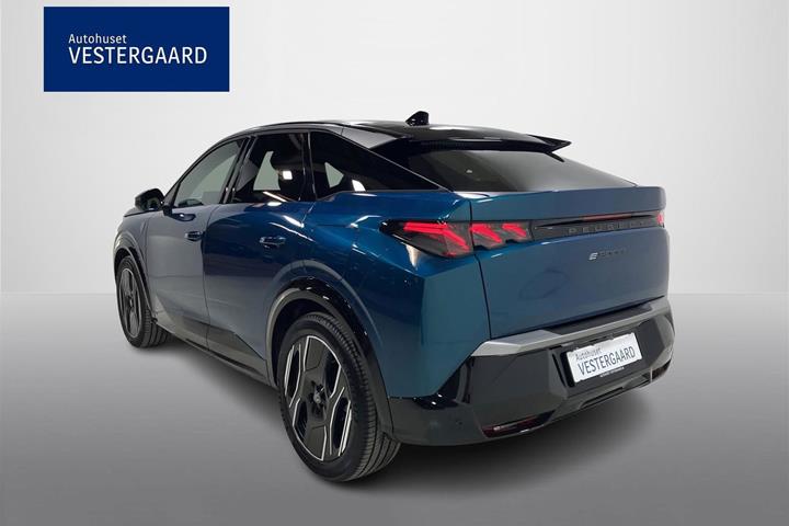 Blå Peugeot e-3008 fra 2024