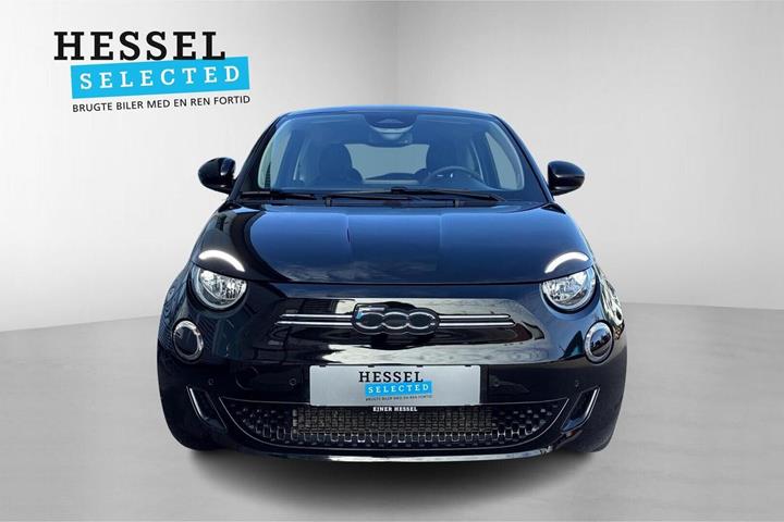 Sort Fiat 500e fra 2024