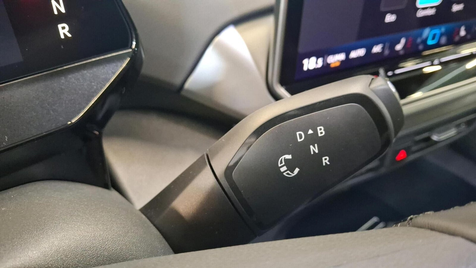 Sort VW ID.4 fra 2025