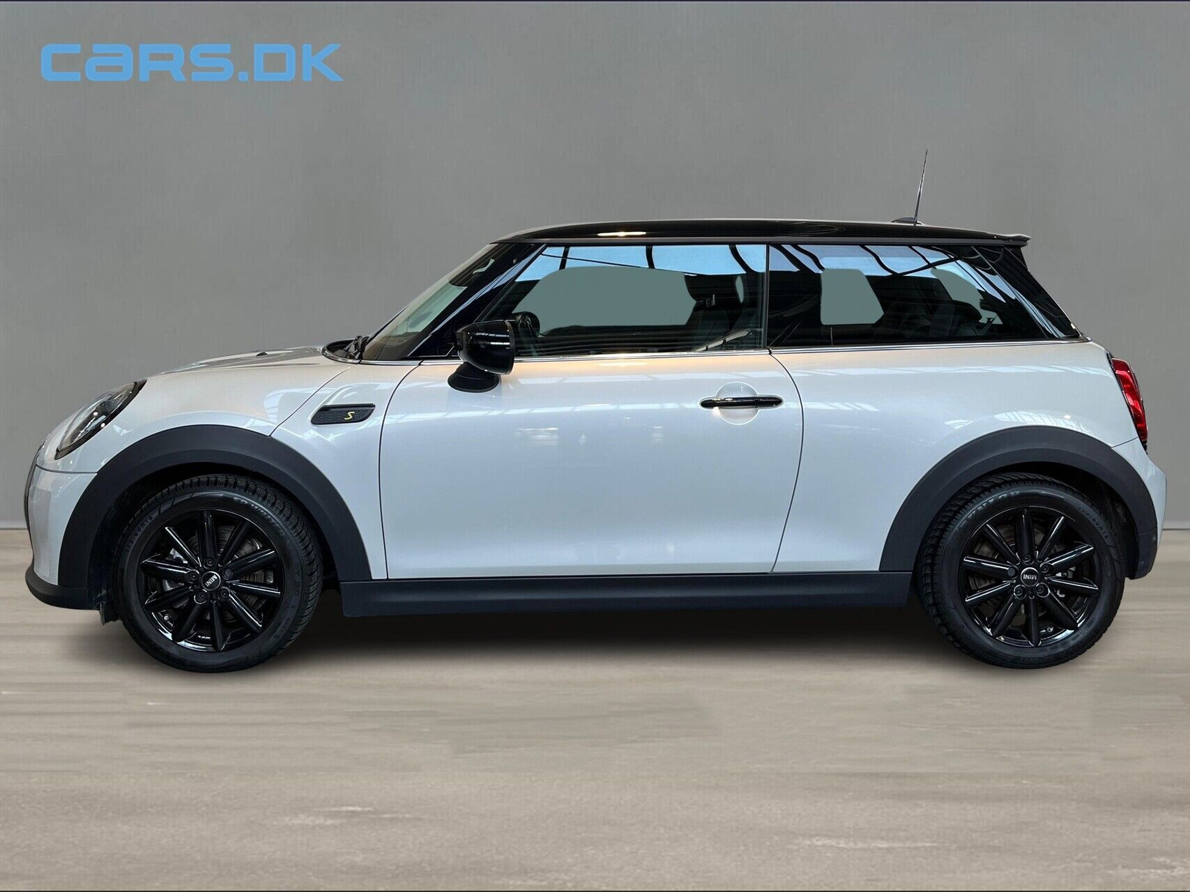 Hvid Mini Cooper fra 2022