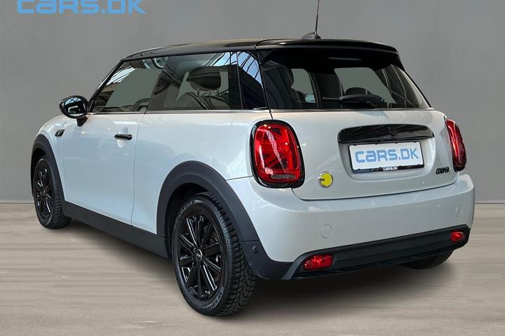 Hvid Mini Cooper fra 2022