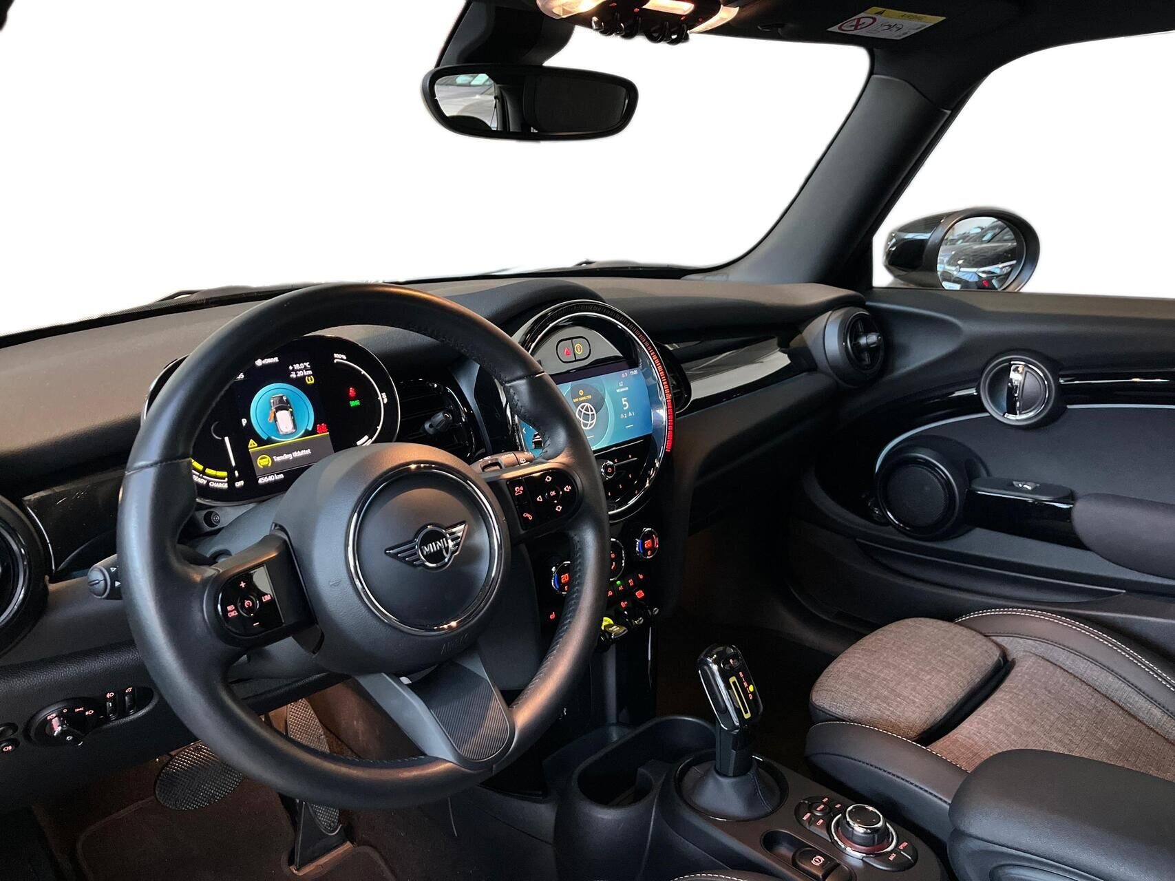 Hvid Mini Cooper fra 2022